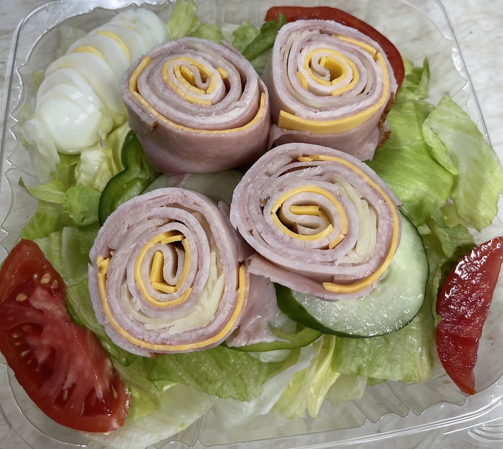 Munchies Pizza & Subs | restaurant | 334 S Monroe St, Baltimore, MD 21223, USA | 4434383390 OR +1 443-438-3390