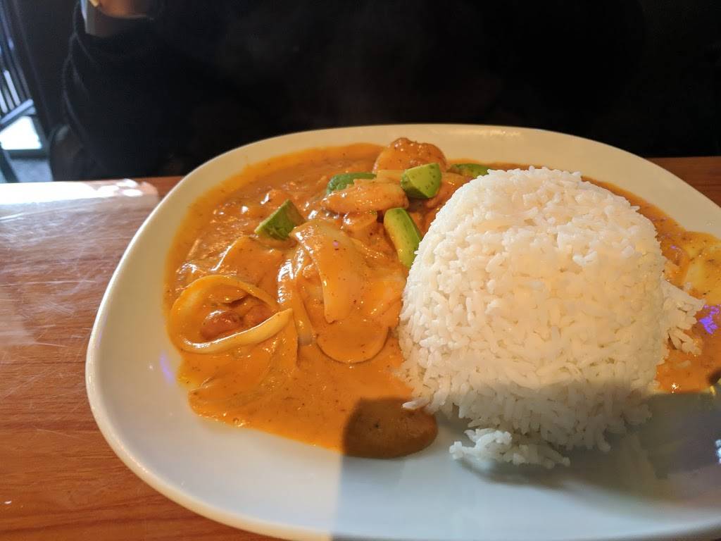 Dee Thai Restaurant | restaurant | 10945 State Bridge Rd #304, Alpharetta, GA 30022, USA | 7707546222 OR +1 770-754-6222