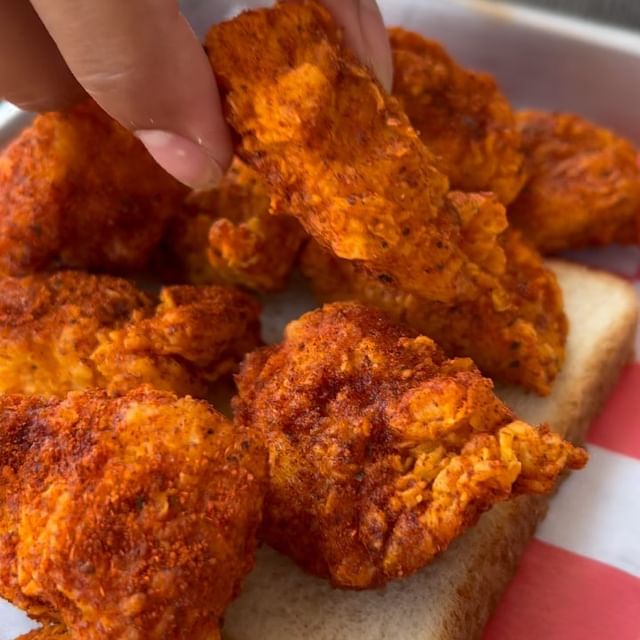 SmackBird Hot Chicken | restaurant | 3360 W Farm To Market 544, Wylie, TX 75098, USA | 9724994320 OR +1 972-499-4320