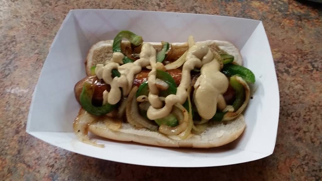 Bull Island BBQ | restaurant | 435 Messick Rd, Poquoson, VA 23662, USA | 7573324324 OR +1 757-332-4324