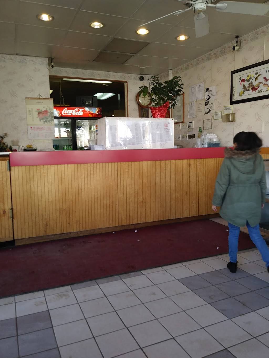 Lucky Garden | restaurant | 8 Haverhill St, Lawrence, MA 01841, USA | 9786819312 OR +1 978-681-9312