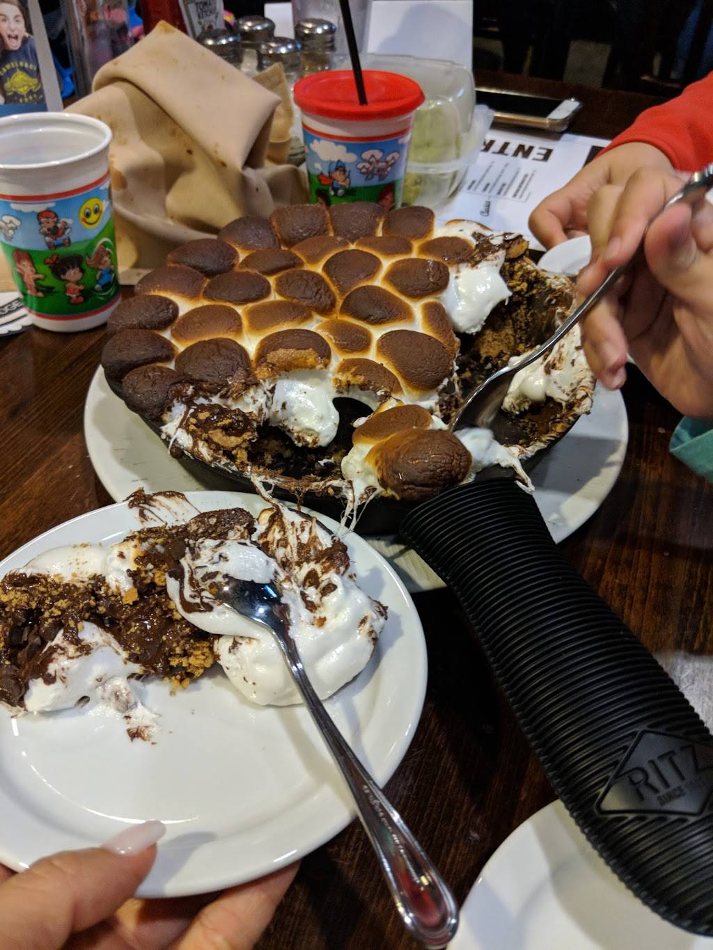 Trails End | restaurant | 193 Resort Dr, Tannersville, PA 18372, USA | 5706291661 OR +1 570-629-1661