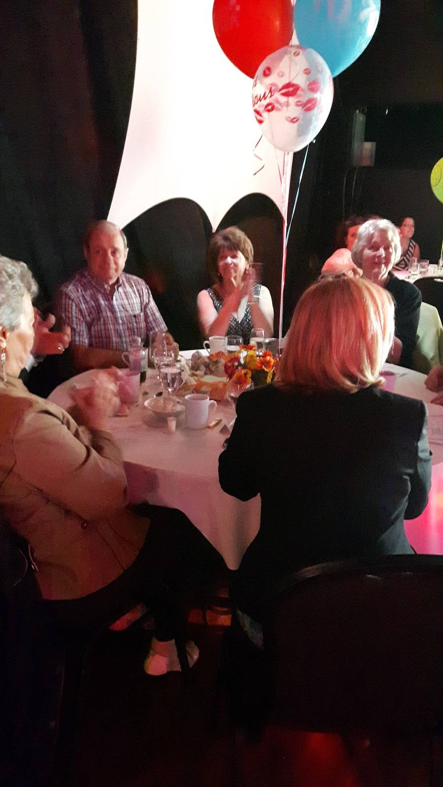 Le Monte Carlo | restaurant | 60 Rue Saint Paul, Charlemagne, QC J5Z 1G3, Canada | 4505812222 OR +1 450-581-2222