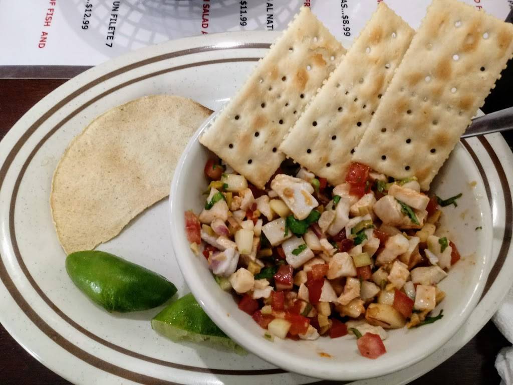 7 Mares Ostioneria #6 Seafood | restaurant | 2411 W Ave M, Temple, TX 76504, USA | 2145490313 OR +1 214-549-0313