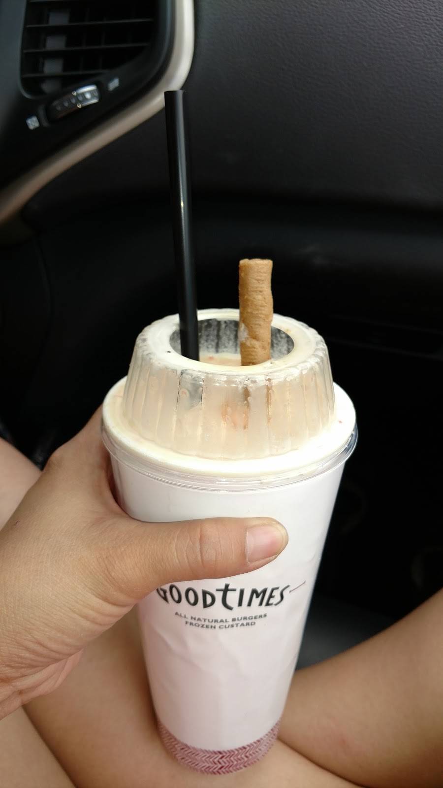 Good Times Burgers & Frozen Custard | restaurant | 4301 City Centre Dr, Firestone, CO 80504, USA | 3037766327 OR +1 303-776-6327