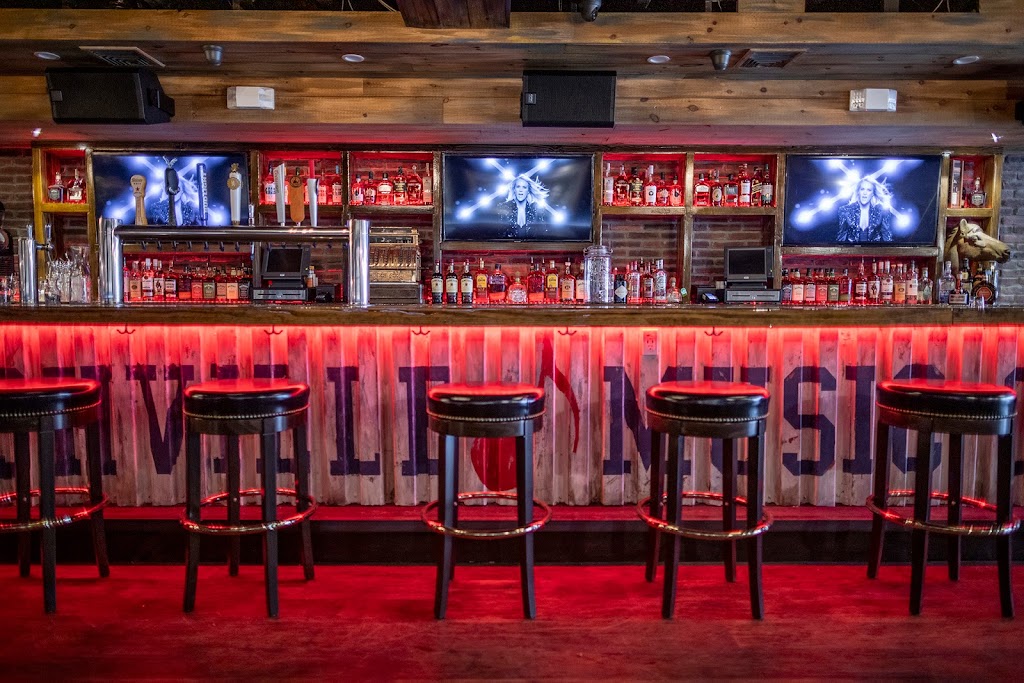 Daisys Nashville Lounge | restaurant | 22 W Main St Ste #11, Patchogue, NY 11772, USA | 6314380296 OR +1 631-438-0296