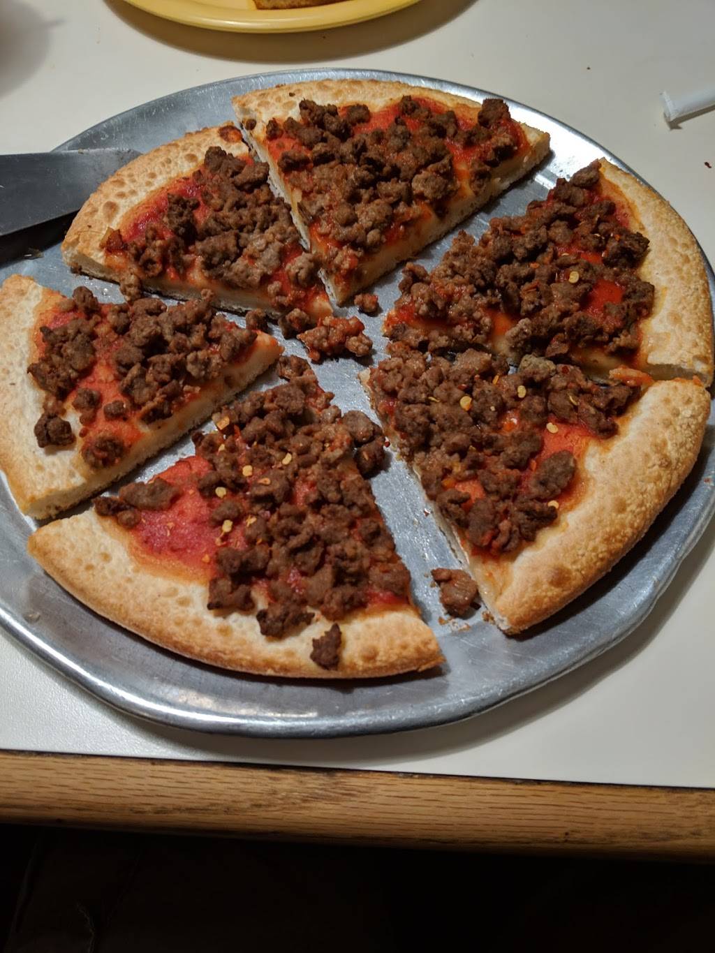 Pizza Inn | restaurant | 1250 Coble Blvd, Henderson, NC 27536, USA | 2524922144 OR +1 252-492-2144