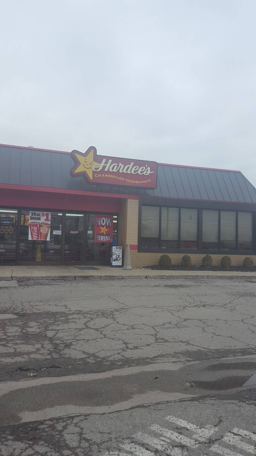 Hardees | restaurant | 1411 Main St, Paris, KY 40361, USA | 8599871450 OR +1 859-987-1450