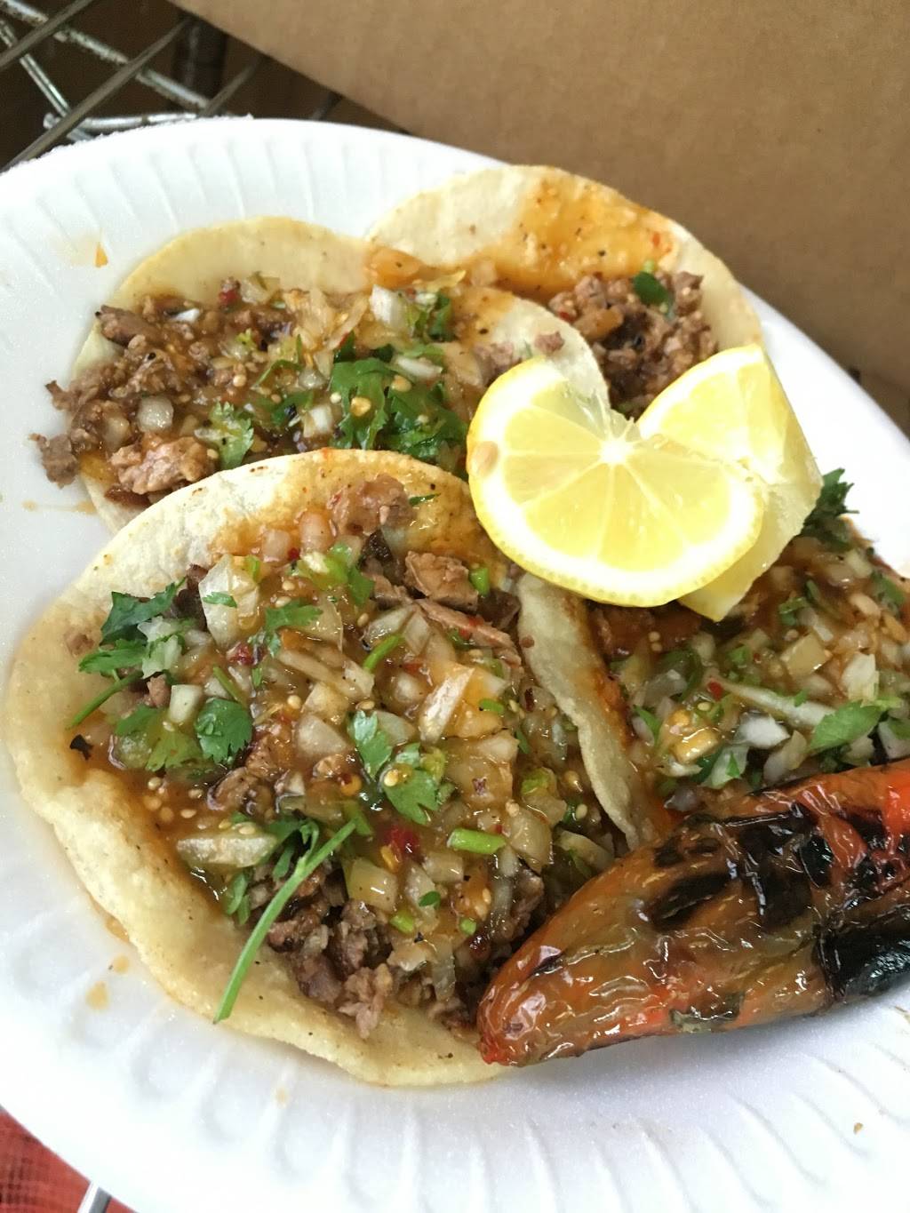 Chemas Tacos | restaurant | 11527 Whittier Blvd, Whittier, CA 90601, USA | 5626992335 OR +1 562-699-2335