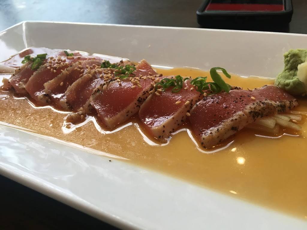 Tokyo Thai | restaurant | 5959 Factory Shops Blvd, Ellenton, FL 34222, USA | 9417223988 OR +1 941-722-3988