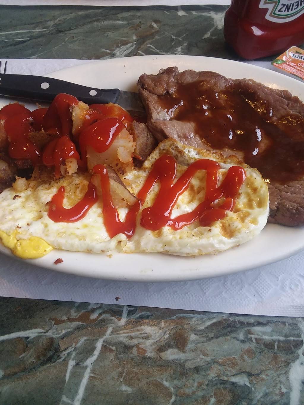 Kellys Diner | restaurant | 860 Dalton Ave, Pittsfield, MA 01201, USA | 4134421875 OR +1 413-442-1875