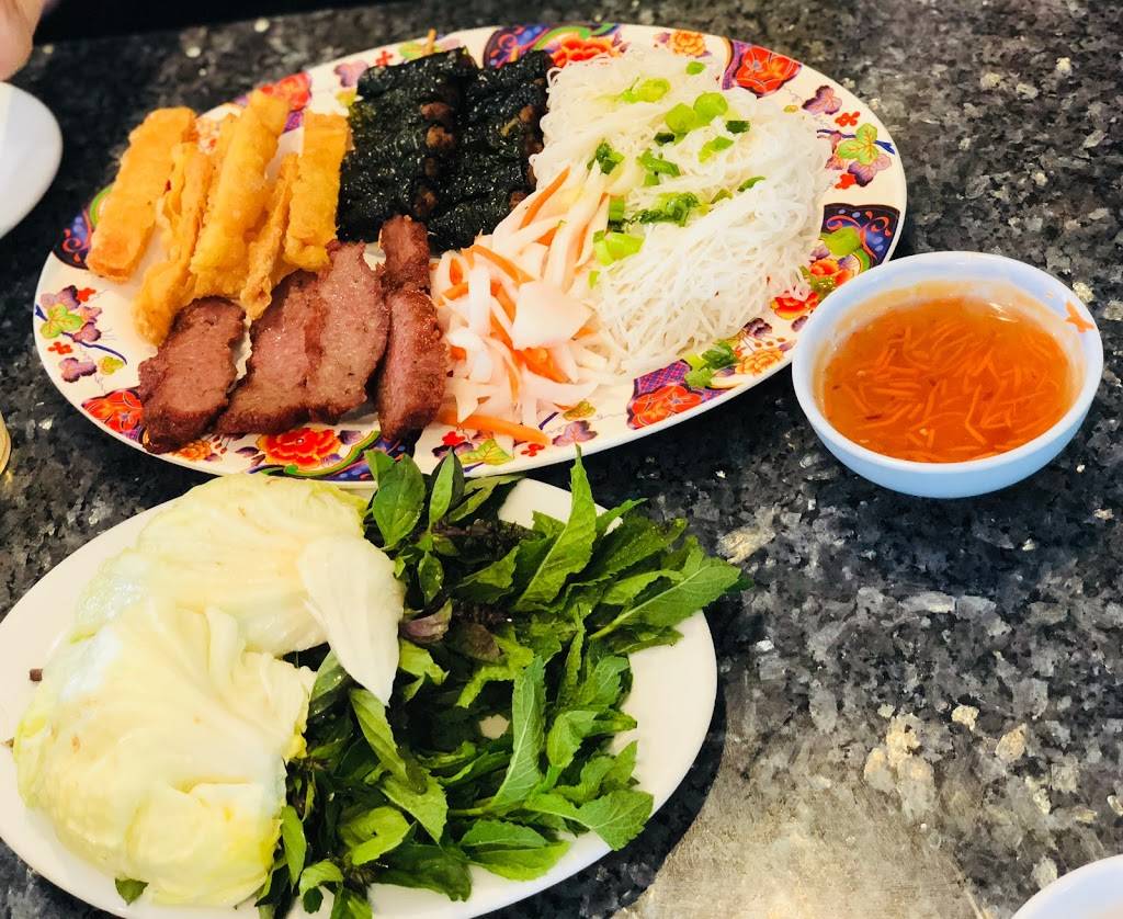 Asia Palace | restaurant | 1774 W 3500 S, West Valley City, UT 84119, USA | 8019722835 OR +1 801-972-2835