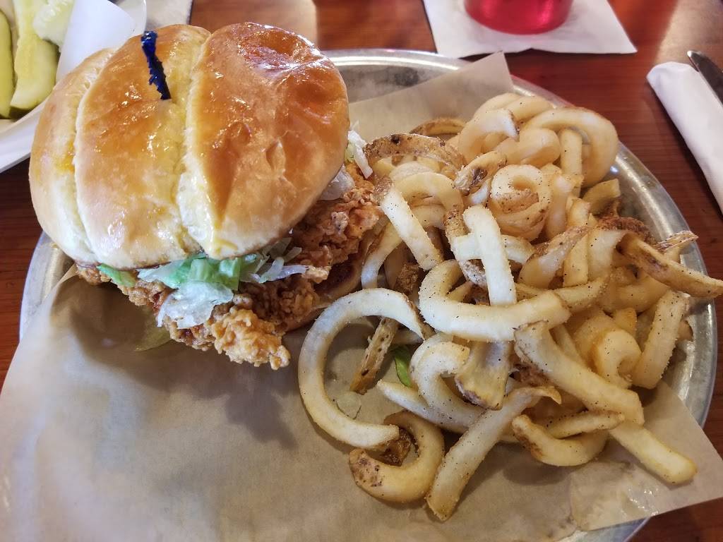 Hooters | meal takeaway | 982 Goodman Rd, Horn Lake, MS 38637, USA | 6623497300 OR +1 662-349-7300