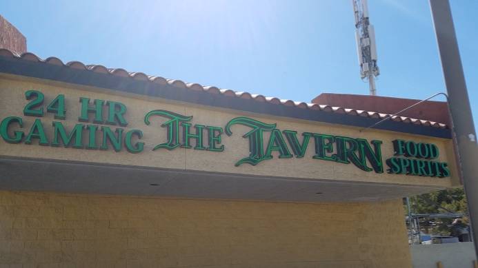 The Tavern | restaurant | 1113 S Rainbow Blvd, Las Vegas, NV 89146, USA | 7028041113 OR +1 702-804-1113