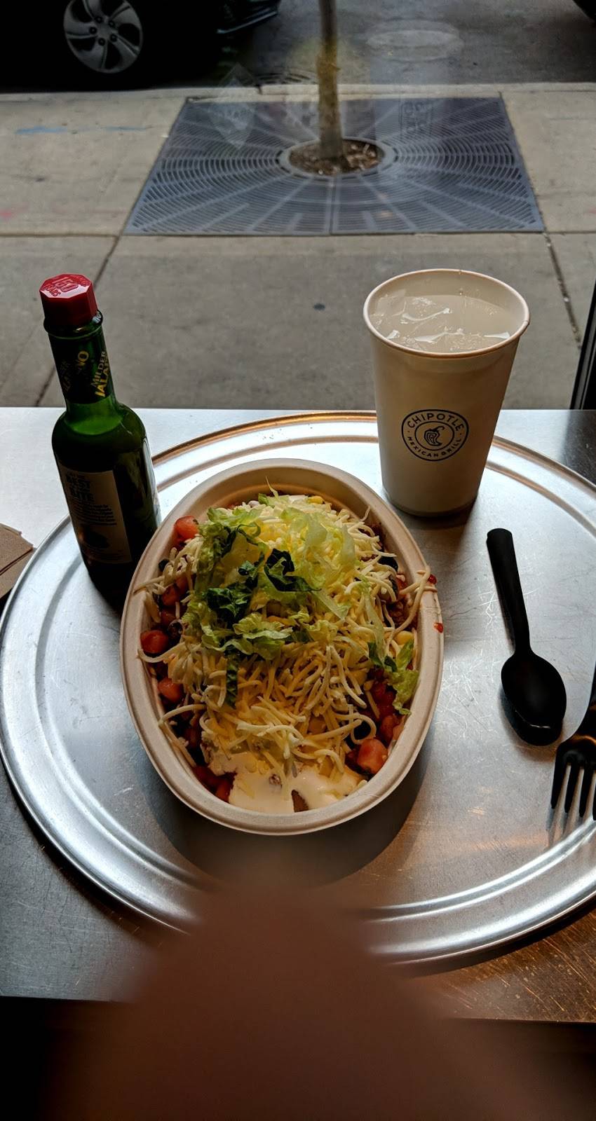 Chipotle Mexican Grill | restaurant | 1733 N Damen Ave, Chicago, IL 60647, USA | 7737725713 OR +1 773-772-5713