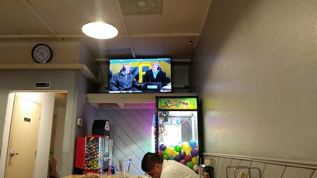 Round Table Pizza | meal delivery | 57 N Santa Cruz Ave, Los Gatos, CA 95030, USA | 4083547520 OR +1 408-354-7520