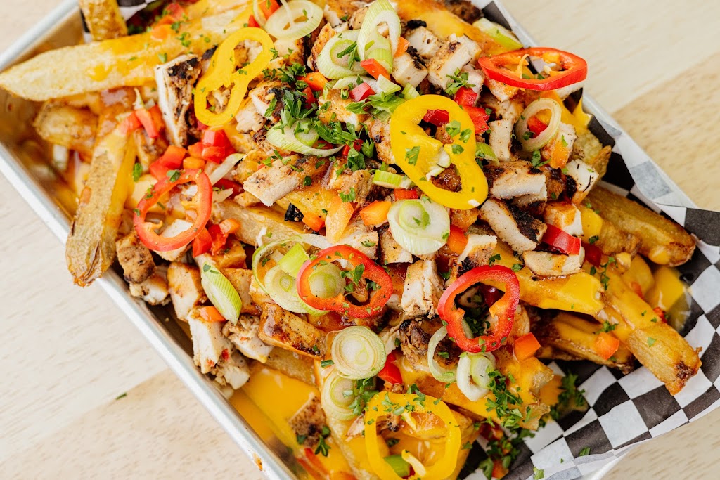 Jamaica Pon Di Road | restaurant | 2213 S Victory Dr, Houston, TX 77088, USA | 8323285220 OR +1 832-328-5220