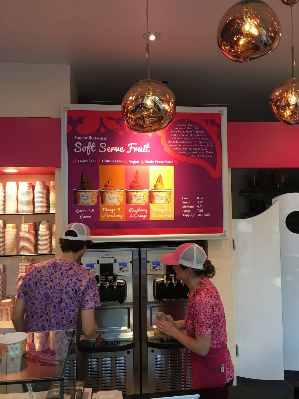 Frozen Fruit Co | restaurant | 729 Montana Ave #2, Santa Monica, CA 90403, USA | 4247448860 OR +1 424-744-8860