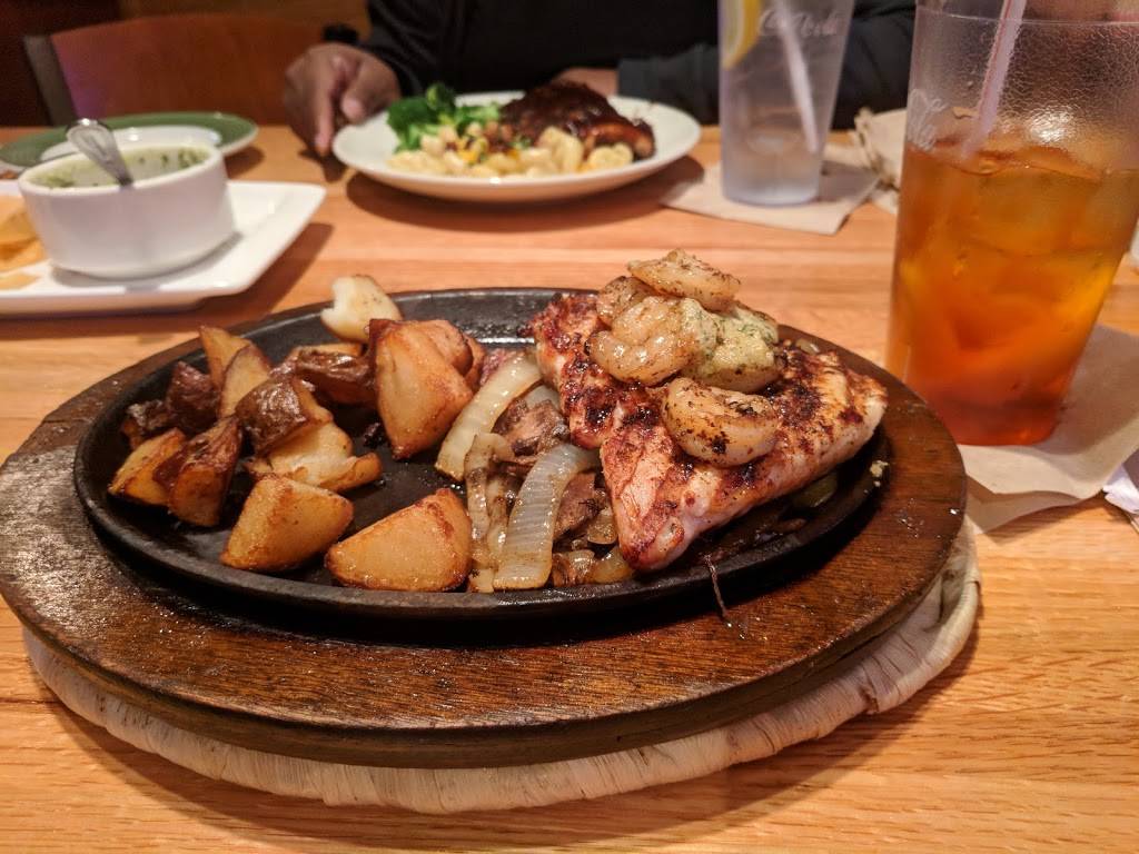 Applebees Grill + Bar | restaurant | 505 Apache Dr, McComb, MS 39648, USA | 6016801520 OR +1 601-680-1520