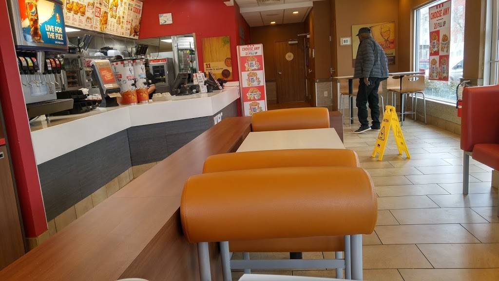 KFC | restaurant | 644 Fairview Rd, Simpsonville, SC 29680, USA | 8649632133 OR +1 864-963-2133