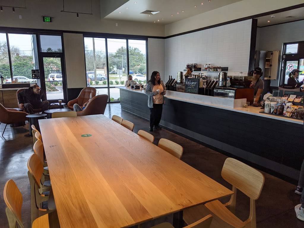 Starbucks | restaurant | 2045 W Main St, League City, TX 77573, USA | 2817532513 OR +1 281-753-2513