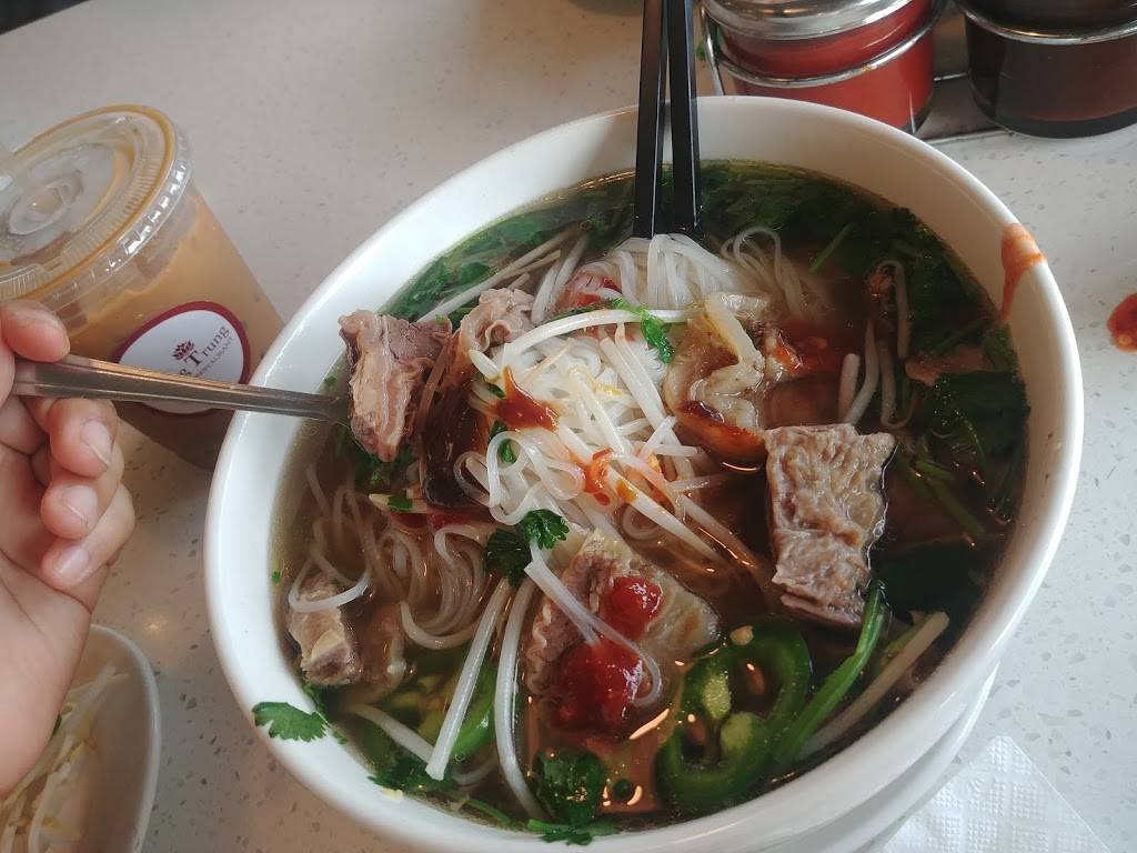 Quang Trung #3 | restaurant | 16931 Magnolia St, Huntington Beach, CA 92647, USA | 7143755900 OR +1 714-375-5900