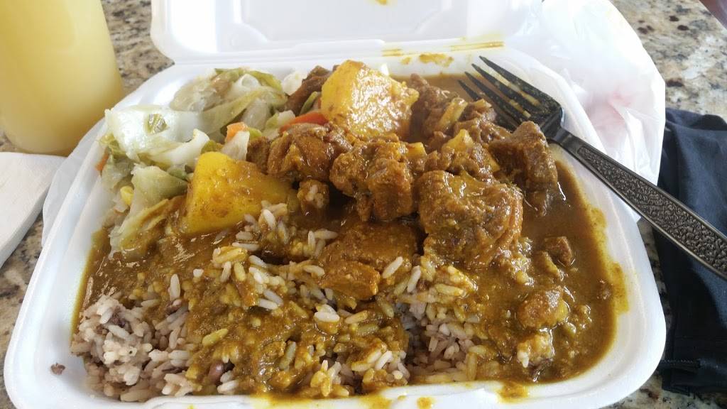 Golden Krust Caribbean Restaurant | restaurant | 2960 Stonecrest Pass, Lithonia, GA 30038, USA | 7706749010 OR +1 770-674-9010