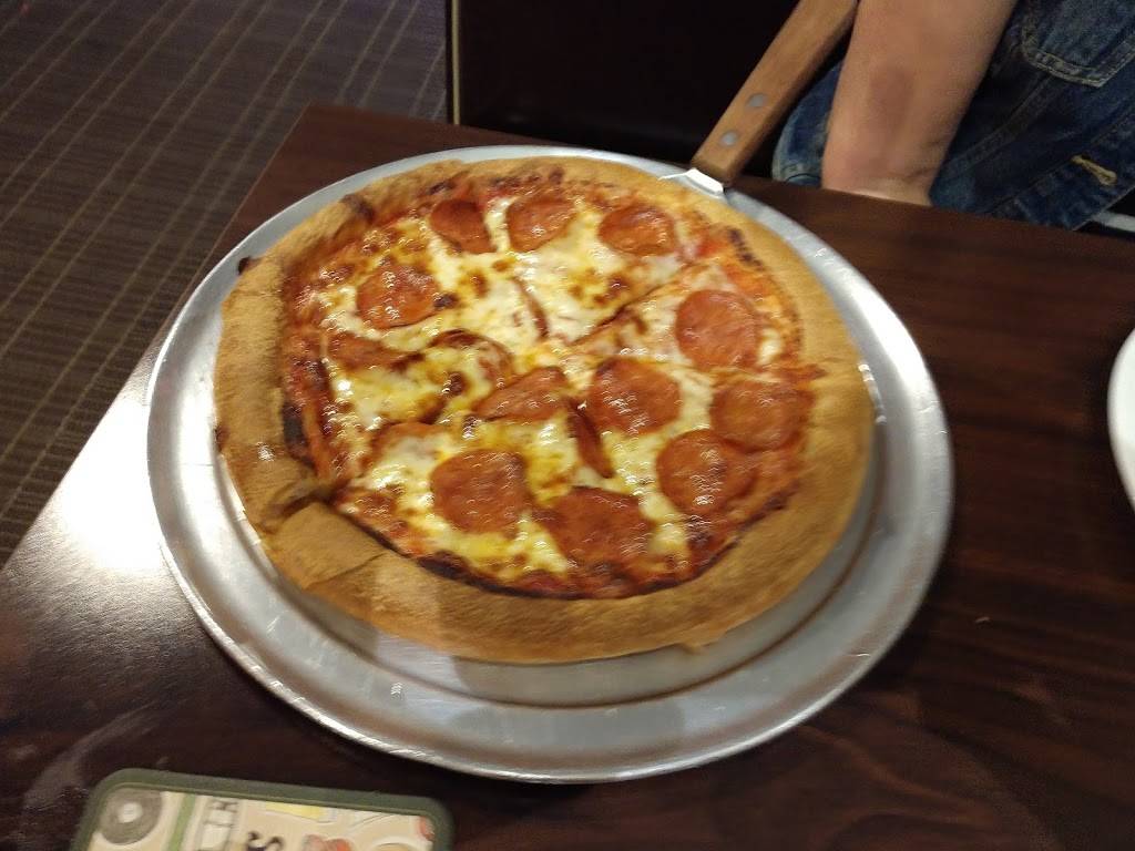 Enzos | restaurant | 207 Boices Ln, Kingston, NY 12401, USA | 8453833696 OR +1 845-383-3696