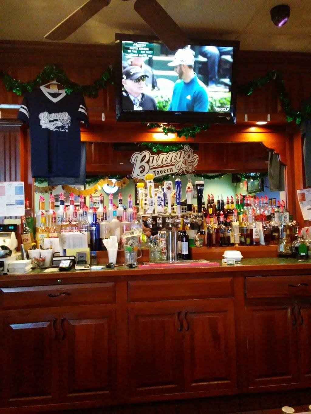 Bunnys Tavern | restaurant | 119 W Water St, Urbana, IL 61801, USA | 2173678175 OR +1 217-367-8175