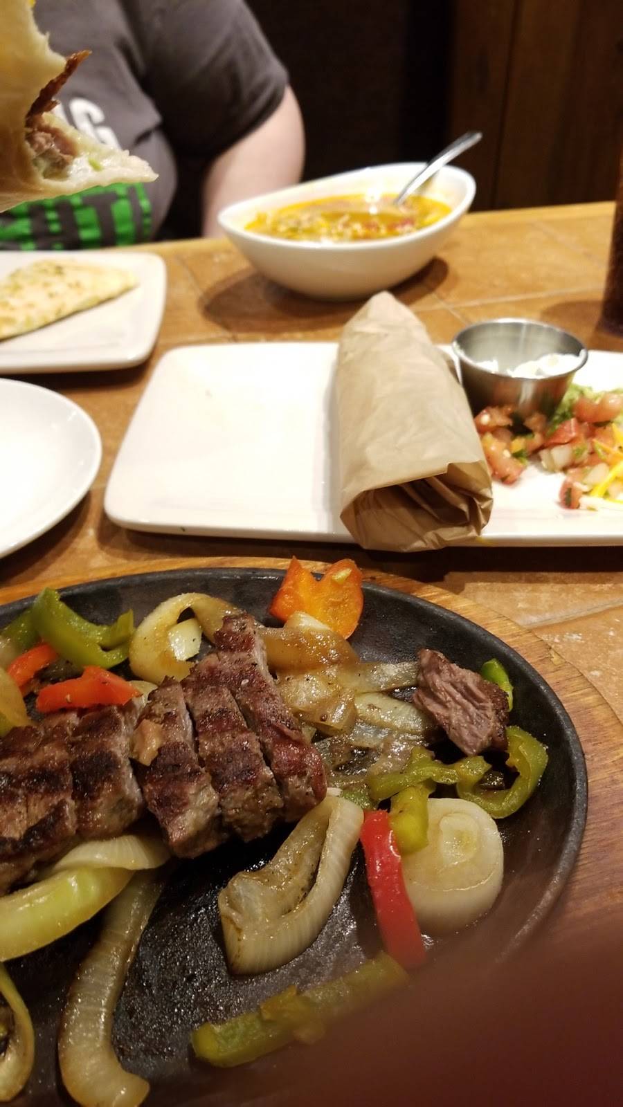 On The Border Mexican Grill & Cantina | meal takeaway | 535 N, Lakeview Pkwy, Vernon Hills, IL 60061, USA | 2244335450 OR +1 224-433-5450