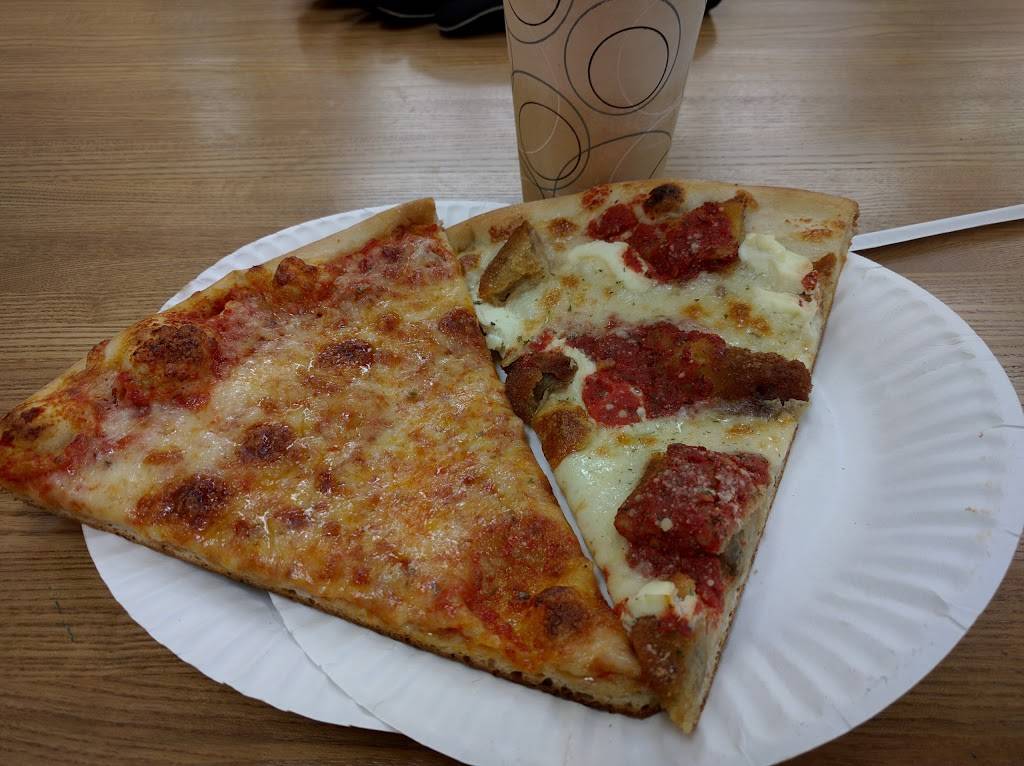 Neds Pizza | restaurant | 840 Hanshaw Rd #3, Ithaca, NY 14850, USA | 6072663300 OR +1 607-266-3300