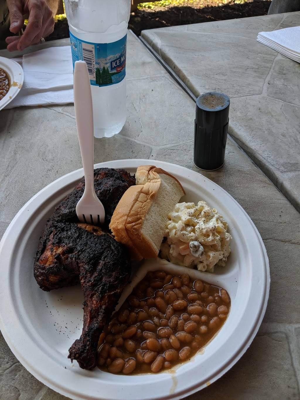 Rockton Bar | restaurant | S2463 Rockton Road, La Farge, WI 54639, USA | 6086254395 OR +1 608-625-4395