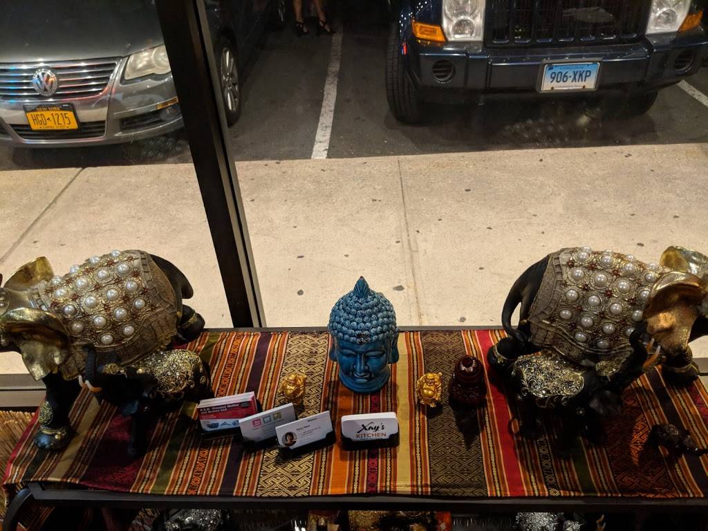 Xays Kitchen Laos & Thai Cuisine | restaurant | 35 White St unit 4, Danbury, CT 06810, USA | 2039174633 OR +1 203-917-4633