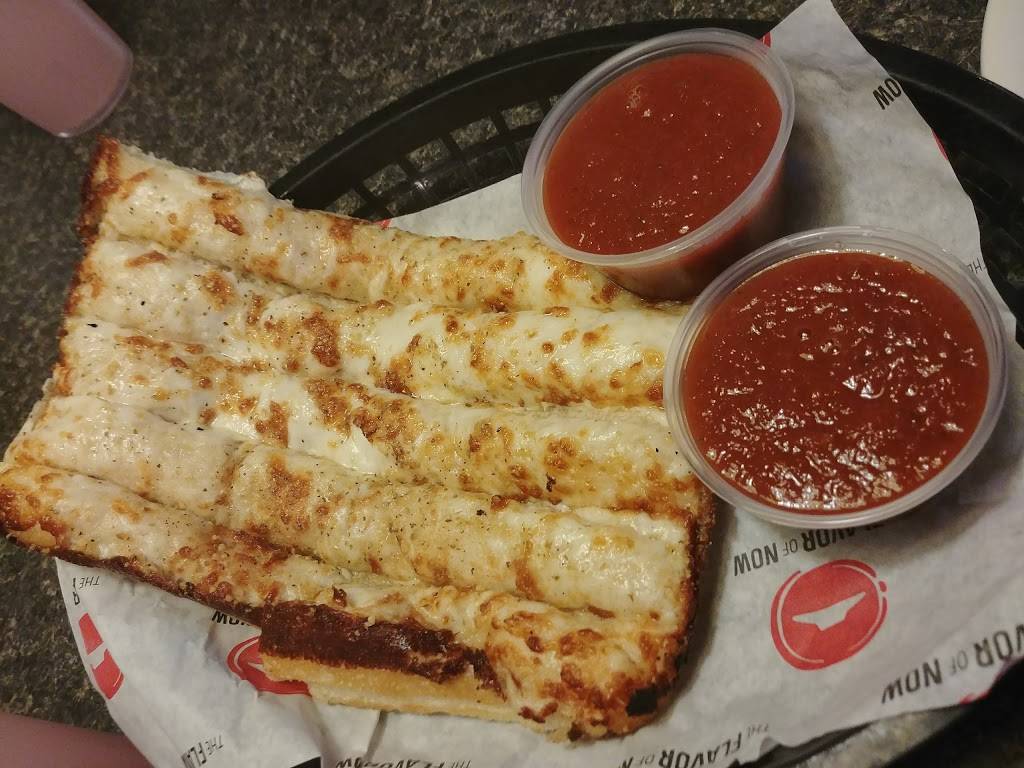 Pizza Hut | restaurant | 211 NJ-37 E, Toms River, NJ 08753, USA | 7323413883 OR +1 732-341-3883