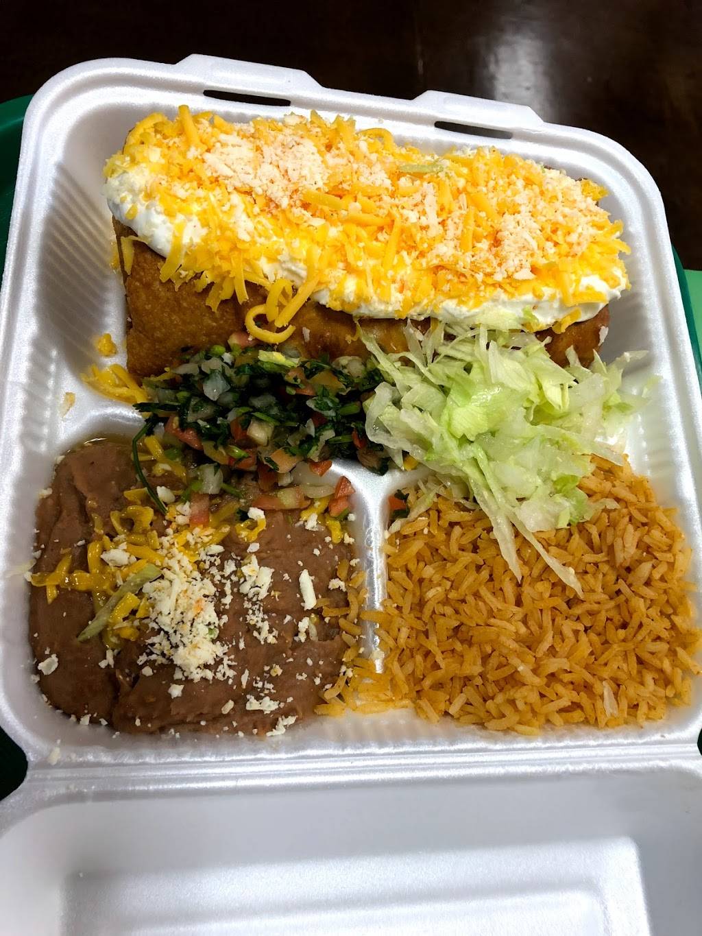 Jilbertos Taco Shop | restaurant | 31178-31198 Pauba Rd, Temecula, CA 92592, USA | 9512949227 OR +1 951-294-9227