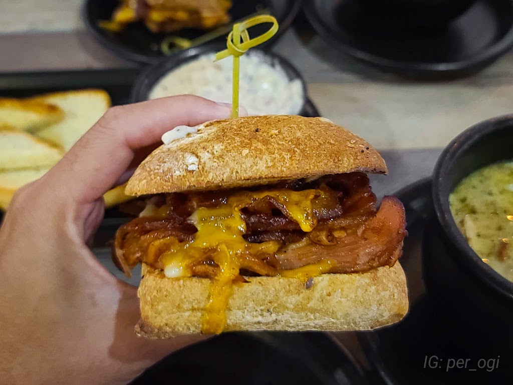 Appalachian Mercantile General Store & Cafe | restaurant | 1179 Main Street, Granville, WV 26534, USA | 3042414578 OR +1 304-241-4578