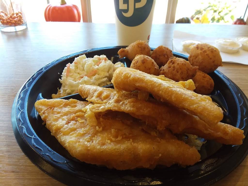 Long John Silvers | restaurant | 3006 SE 14th St, Des Moines, IA 50320, USA | 5152826666 OR +1 515-282-6666