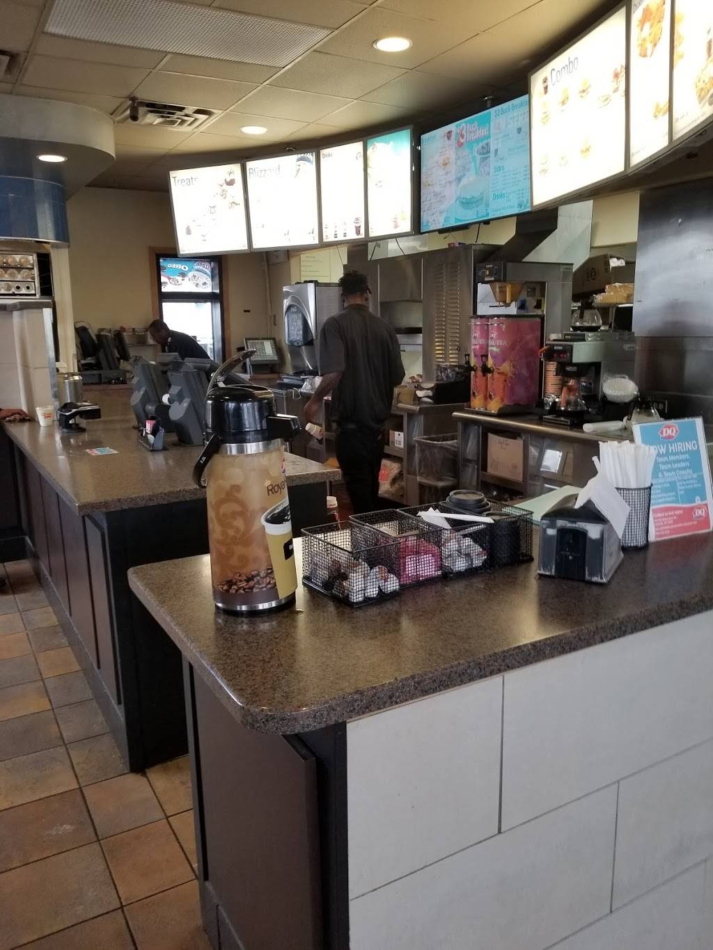 Dairy Queen Grill & Chill | restaurant | 4902 Old Brownsboro Rd, Louisville, KY 40222, USA | 5024260735 OR +1 502-426-0735