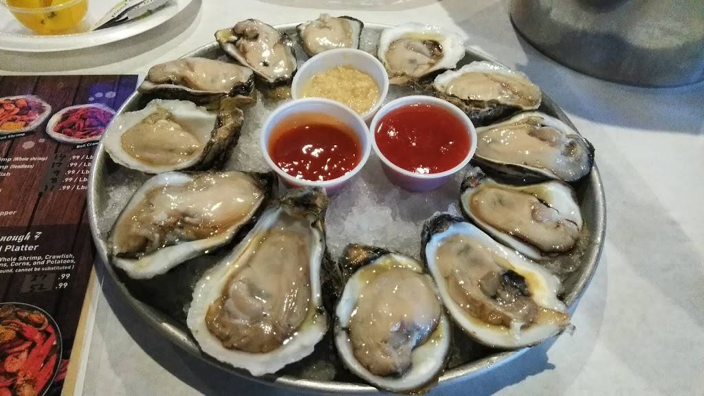 Crafty Crab - Jacksonville | restaurant | 6733 103rd St #28, Jacksonville, FL 32210, USA | 9043740181 OR +1 904-374-0181