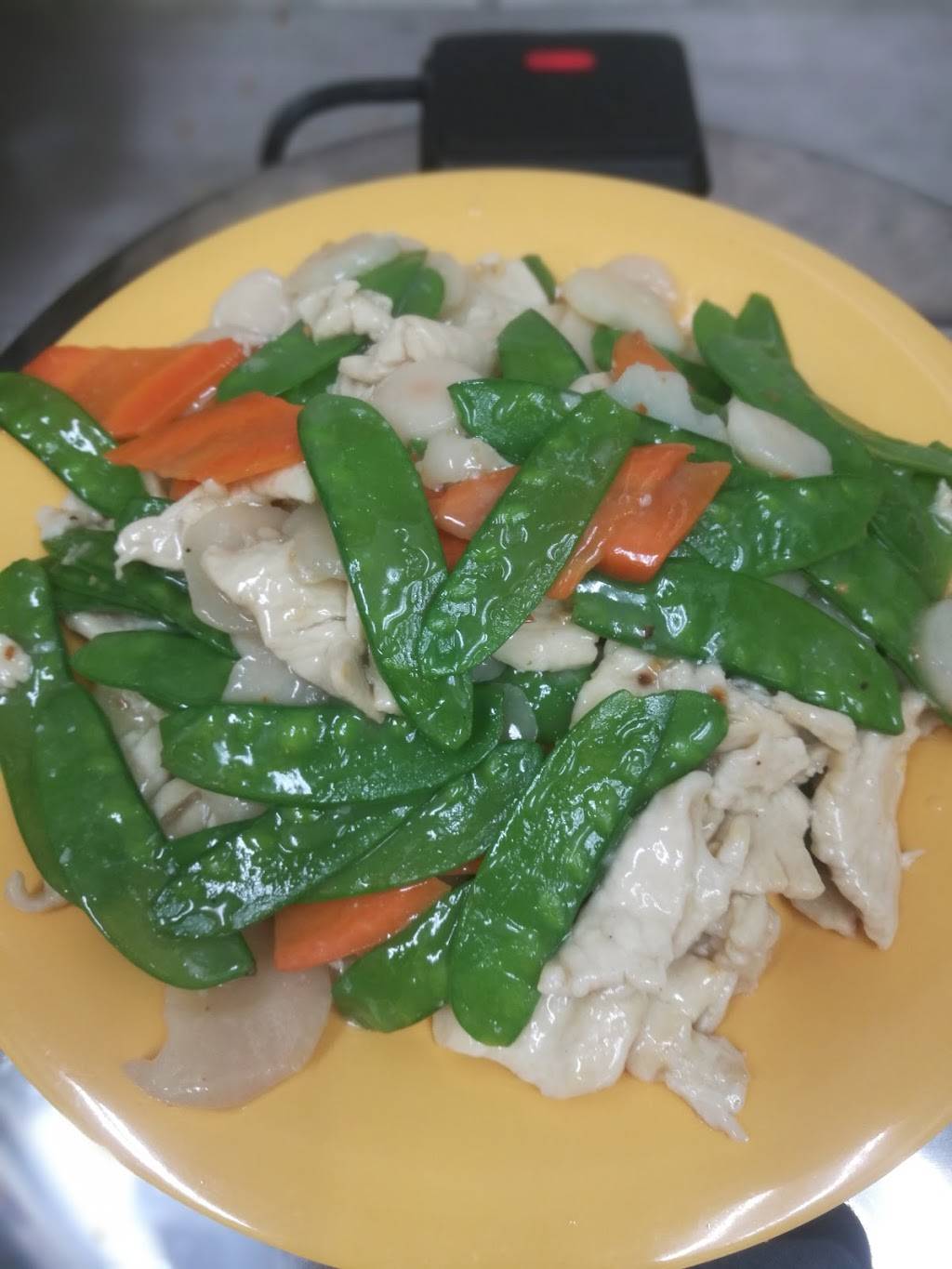 Moon Wok | restaurant | 645 Harwood Rd, Bedford, TX 76021, USA | 8172812787 OR +1 817-281-2787