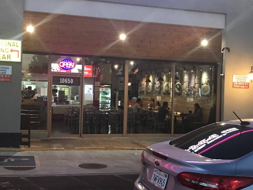 Hong Kong Banjum By Paiks Noodle | restaurant | 10650 Zelzah Ave, Granada Hills, CA 91344, USA | 8184881373 OR +1 818-488-1373