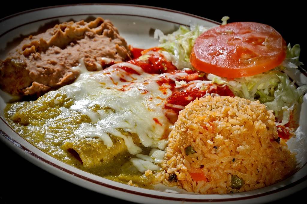 Julios Mexican Food | restaurant | 3630 Joe Battle Blvd, El Paso, TX 79938, USA | 9158551537 OR +1 915-855-1537