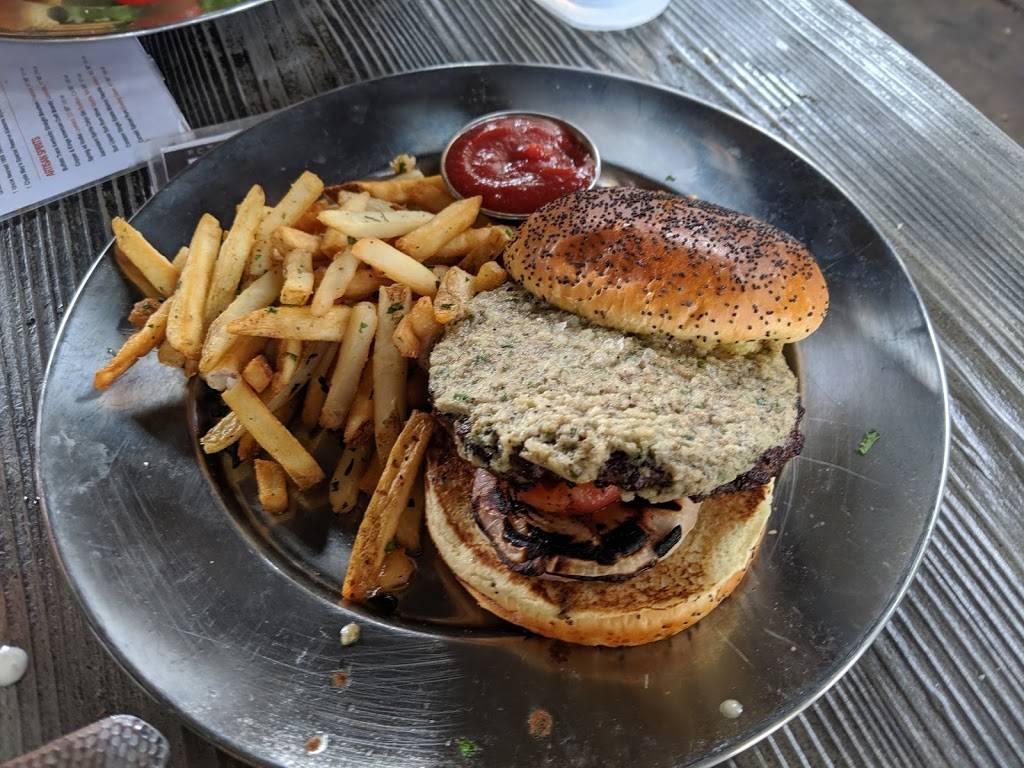 Eureka! | restaurant | 10520 W Stockdale Hwy, Bakersfield, CA 93311, USA | 6612415999 OR +1 661-241-5999