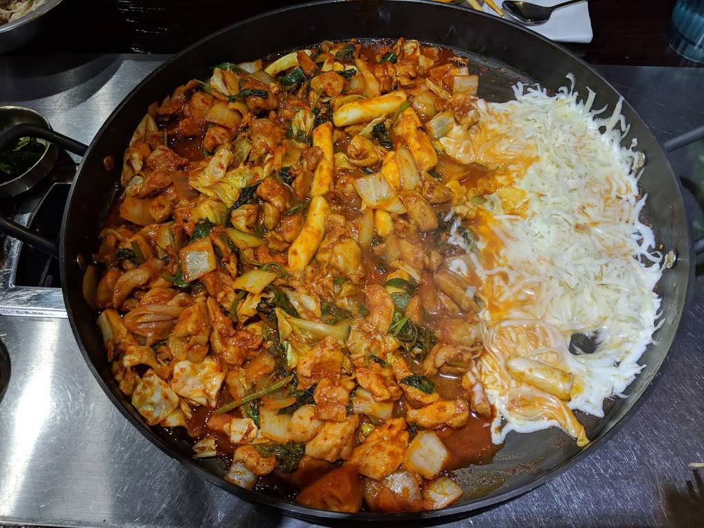 Choon Chon Chicken (춘천닭갈비) | restaurant | 3063 W 8th St, Los Angeles, CA 90005, USA | 2133680880 OR +1 213-368-0880