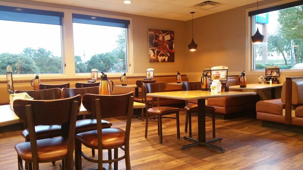 IHOP | restaurant | 14310 I-35, Austin, TX 78728, USA | 5129892333 OR +1 512-989-2333