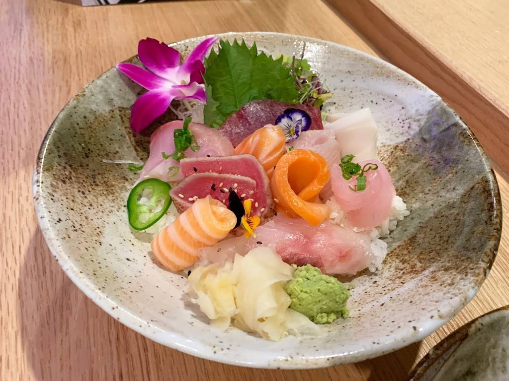 Kusshi Sushi | restaurant | 11826 Trade St, North Bethesda, MD 20852, USA | 2407700355 OR +1 240-770-0355