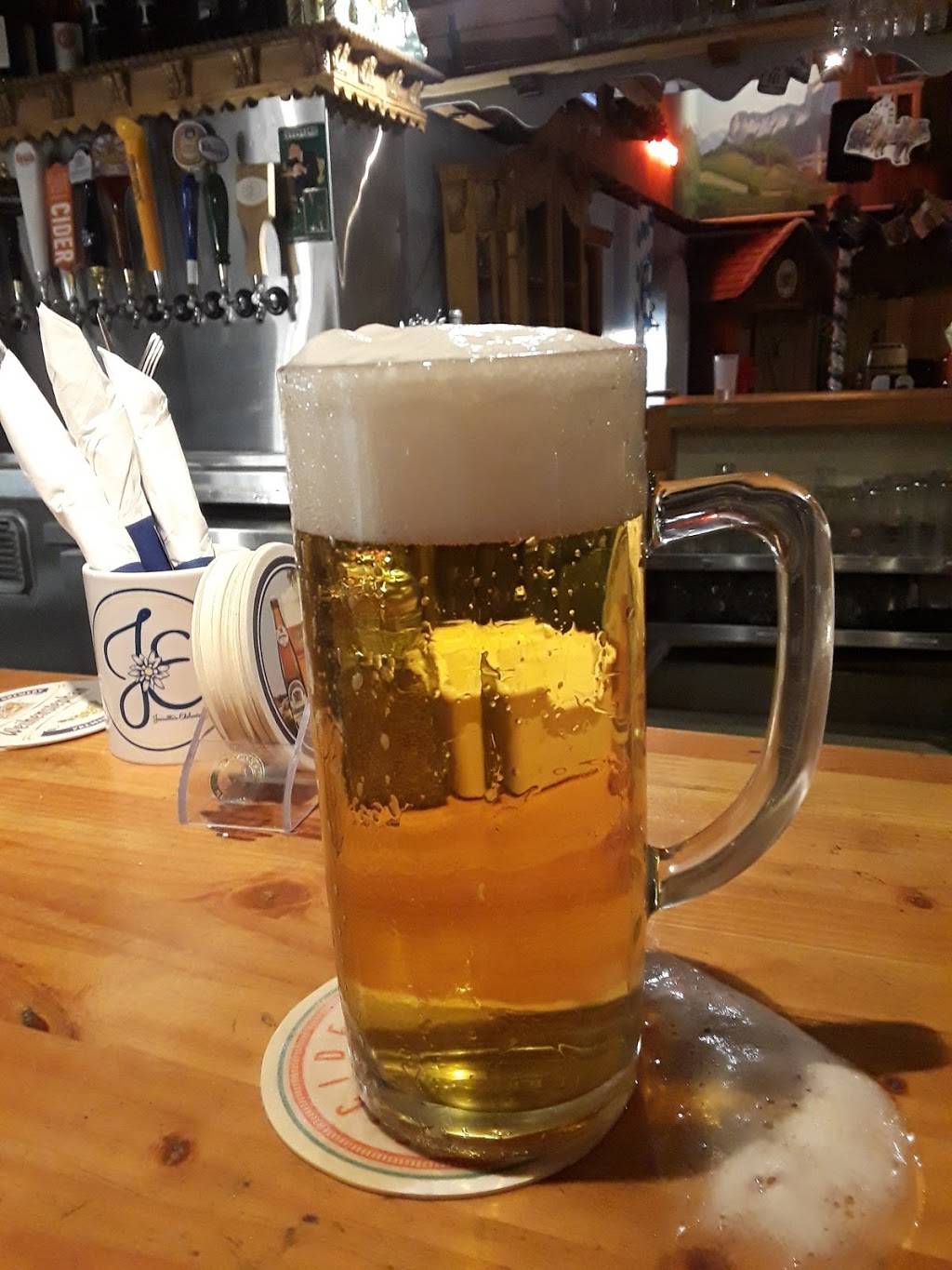 Jeanettes Edelweiss German Restaurant & Beer House | bakery | 2160 Newbury Rd A, Thousand Oaks, CA 91320, USA | 8054987300 OR +1 805-498-7300