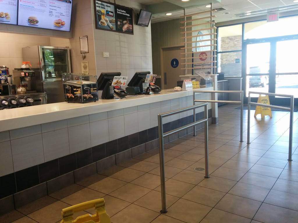 McDonalds | cafe | 2820 S Tracy Blvd, Tracy, CA 95377, USA | 2092217971 OR +1 209-221-7971