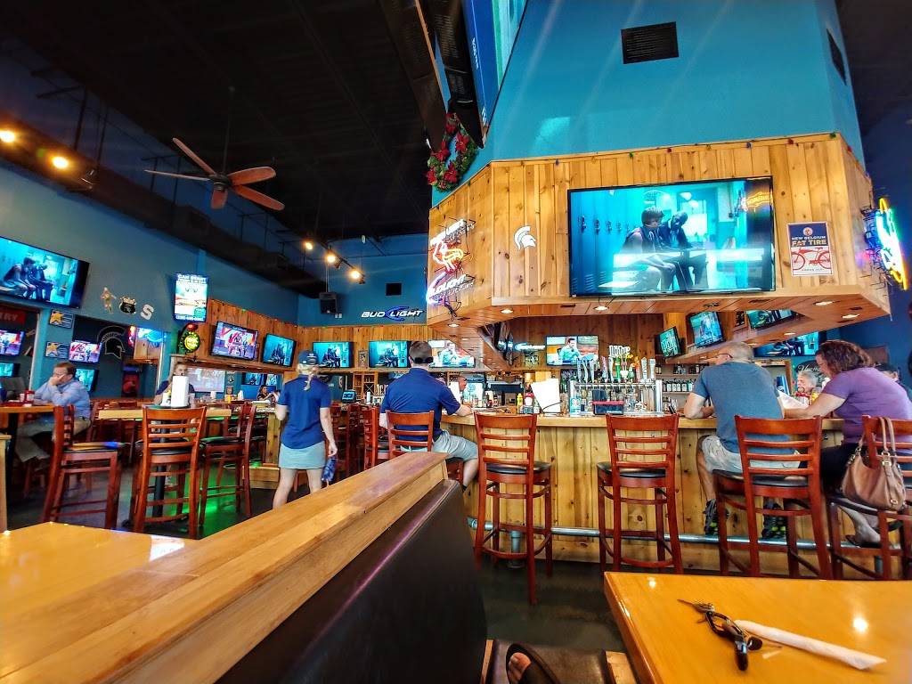 Pelican Larry’s Raw Bar & Grill | restaurant | 8855 Immokalee Rd #17, Naples, FL 34120, USA | 2393301300 OR +1 239-330-1300