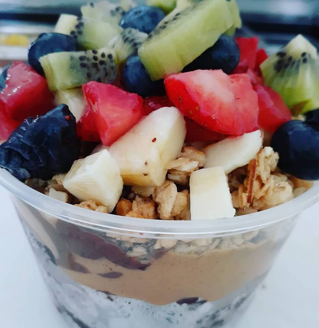 Yuppie Bowls | restaurant | 2131 Tamiami Trail, Port Charlotte, FL 33948, USA | 9418750087 OR +1 941-875-0087